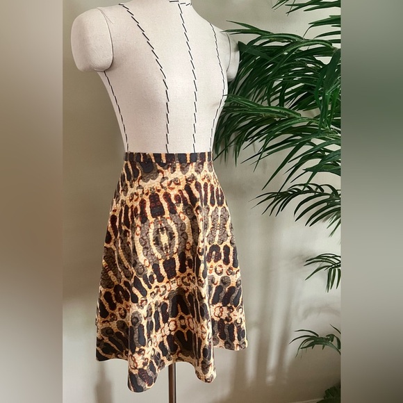 Joe Fresh Brown Cream Pront A-Line Skirt | Size 0 - Picture 2 of 13